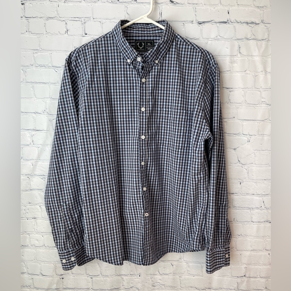 Men's Casual Button Down Shirt - Black and White Checkered